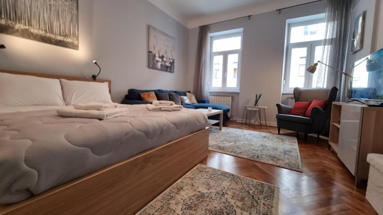 Light Blue Apartment Τεργέστη Εξωτερικό φωτογραφία